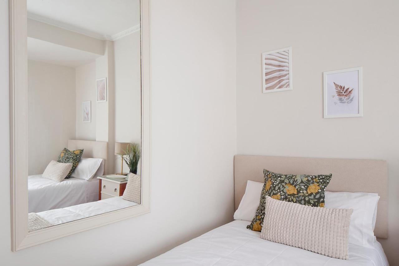 115A - Amplia Vivienda En Playa San Lorenzo Gijon Ngoại thất bức ảnh